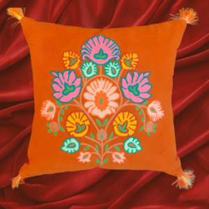 VELVET WOOL CUSHION